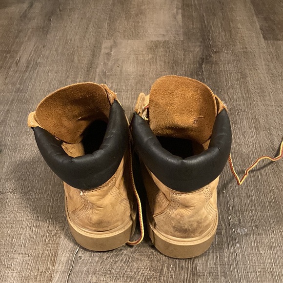 Timberland Boots - Picture 3 of 6